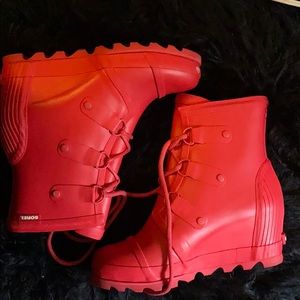 Women’s Red Sorel Joan Rainboot 10.5